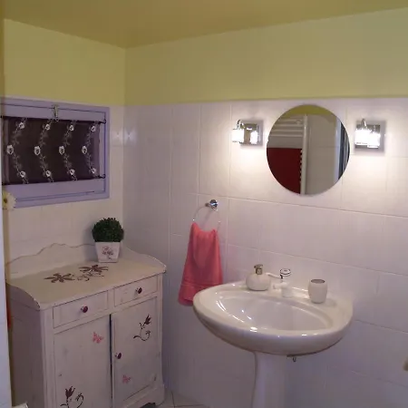 A Labourdette Bed and Breakfast Marsolan